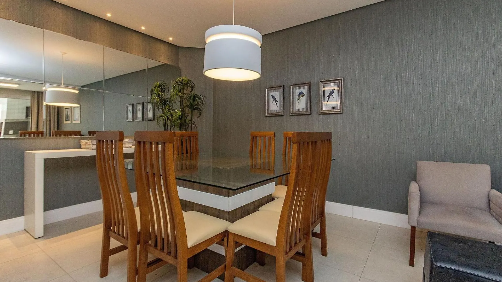 Boulevard Bombinhas: Beachfront Luxury with Pool, Jacuzzi & 24/7 Security 0*, Bombinhas Brazil